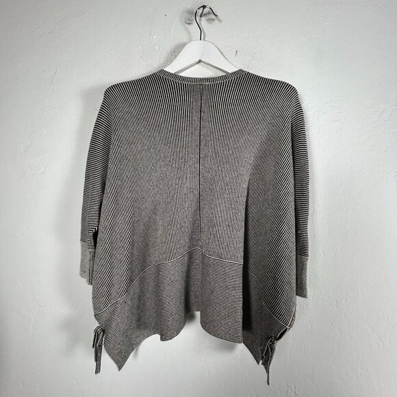 Cabi Women's Black White Striped Cupid Cardigan Sweater Small Zip-Up Boxy Fit - Picture 2 of 7